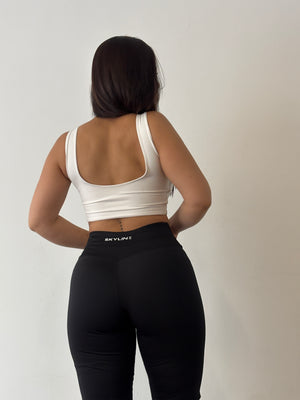 TOP ESSENTIAL